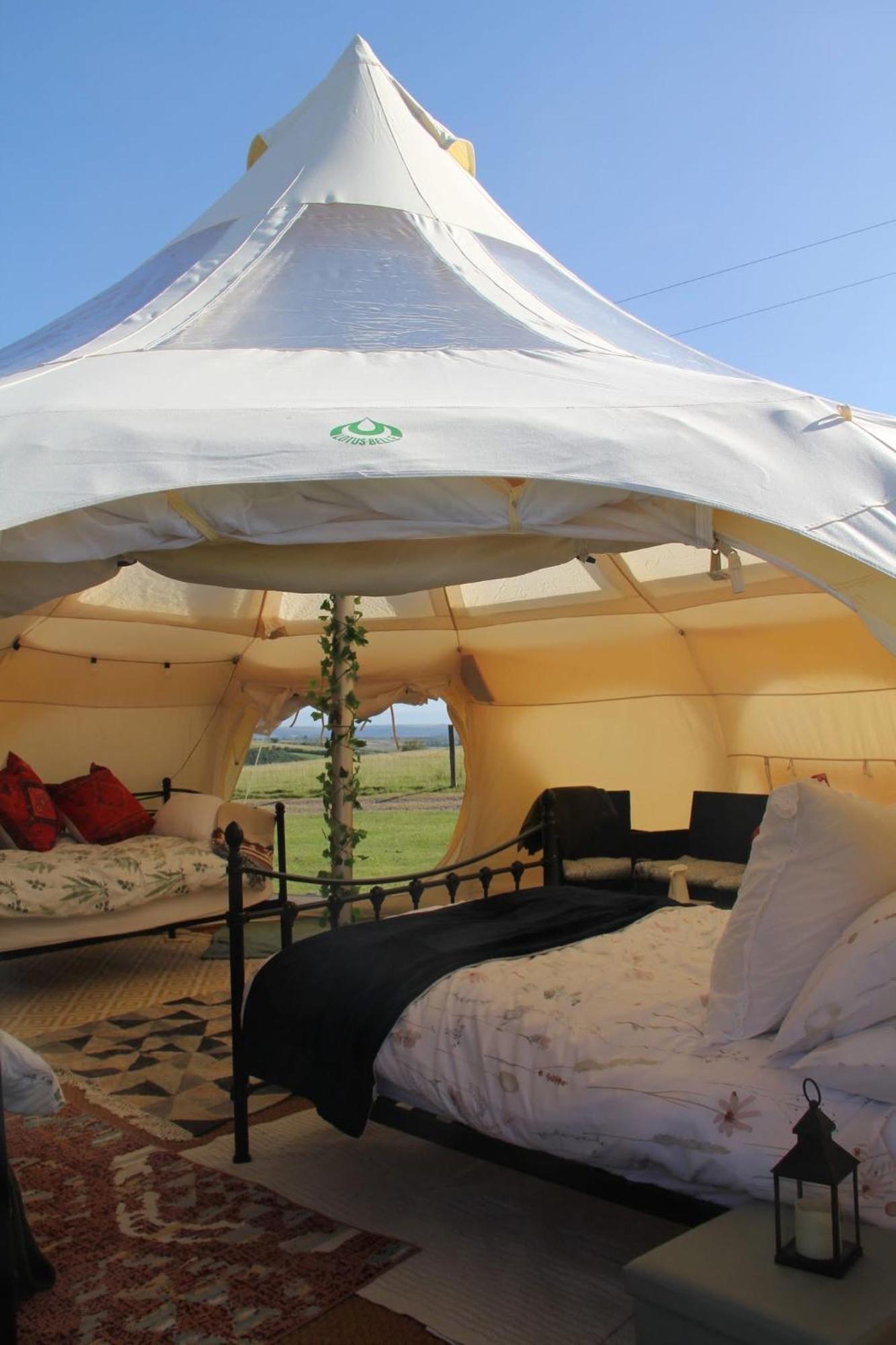 Tal-Y-Fan Farm 6M Stargazer Tent Bridgend  Ngoại thất bức ảnh