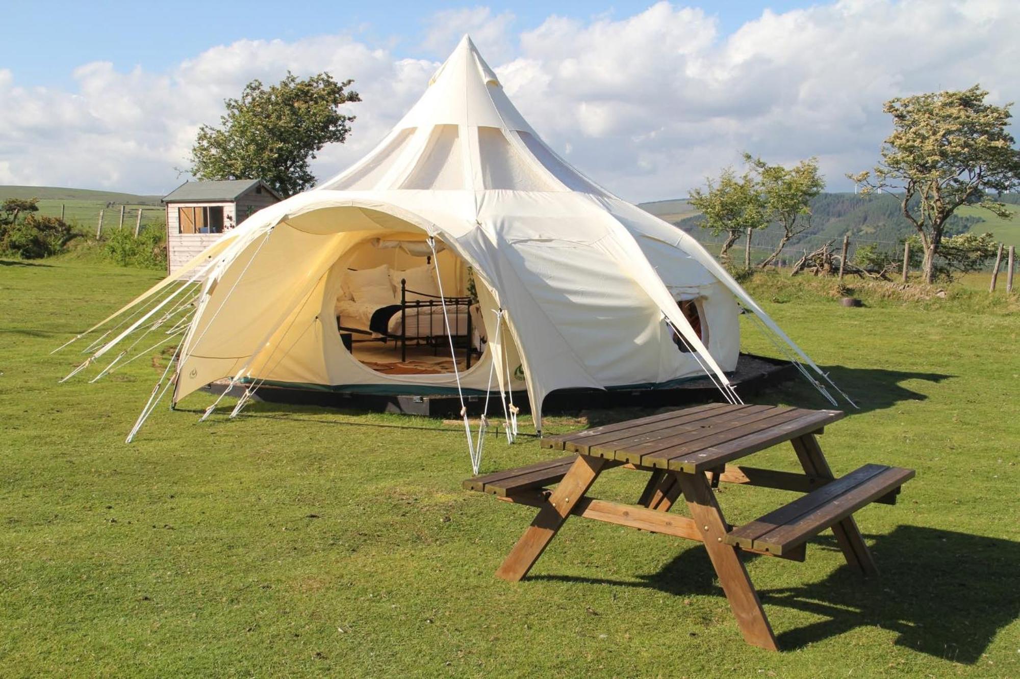 Tal-Y-Fan Farm 6M Stargazer Tent Bridgend  Ngoại thất bức ảnh